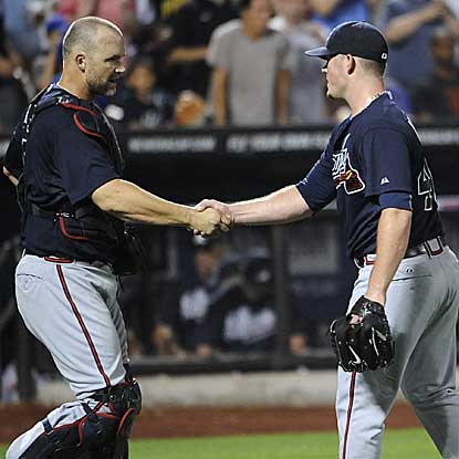 The Braves defeat the Mets and tally their third straight shutout to stretch their scoreless innings streak to 28.  (AP)