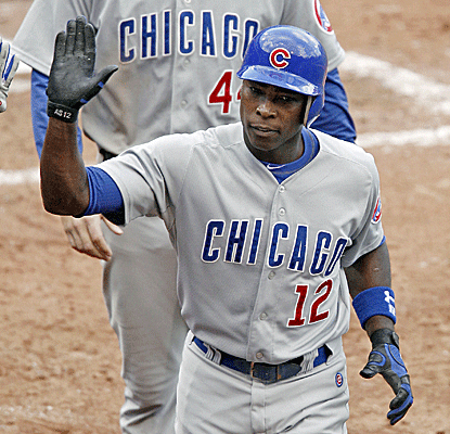 Alfonso Soriano hits a two-run homer, his 28th of the season, to help the Cubs to a sweep of the reeling Pirates.  (AP)