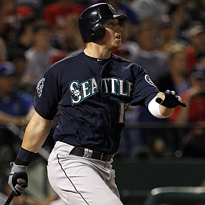 Justin Smoak collects three hits, two runs and three RBI to lead the Mariners past the Rangers. (AP)