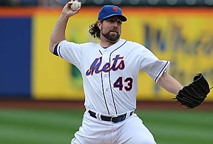 R.A. Dickey is the first Mets pitcher with 19 wins since Frank Viola (20) and Dwight Gooden (19) did it in 1990. (US Presswire)