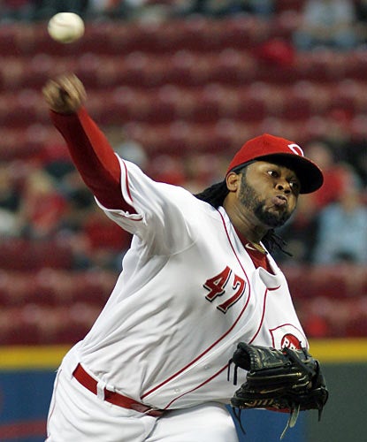 Johnny Cueto picks up his 19th win on the season while the Reds maintain their hold of the best record in the NL. (AP)