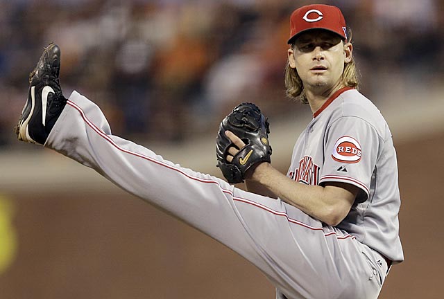 Bronson Arroyo's arm helps give Cincinnati a big leg up in its NLDS against San Francisco. (AP)