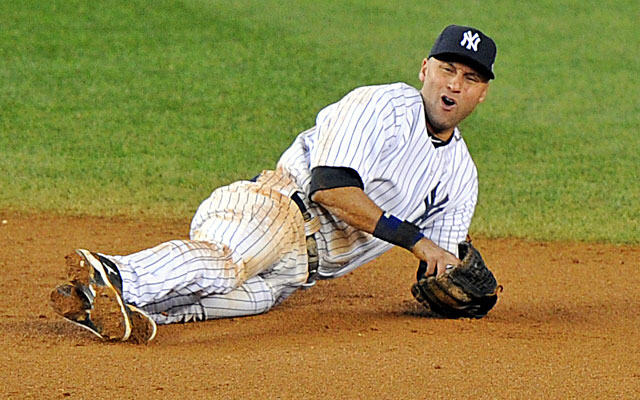 Derek Jeter broke his ankle in Game 1 of the ALCS and had to watch as the Yankees got swept. (Getty Images)
