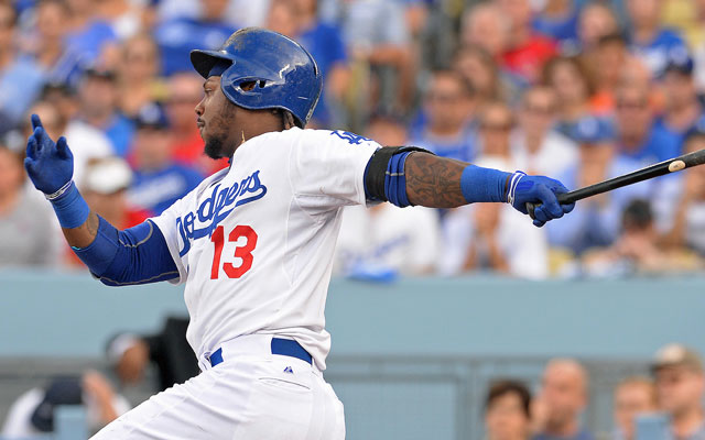 The Dodgers are expected to give shortstop Hanley Ramirez a $15.3M qualifying offer. (USATSI)