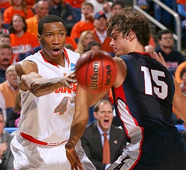 Johnson sends Matt Bouldin and the Zags home. 