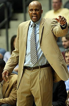 Cuonzo Martin's style is in stark contrast to successful and popular predecessor Bruce Pearl. (US Presswire)