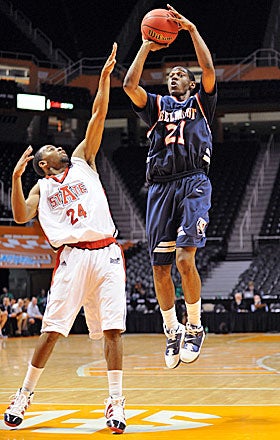 You know Belmont has shooters, and Ian Clark fits the bill, and our list. (US Presswire)