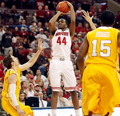 William Buford scores 17 of his game-high 25 points as Ohio State rolls past Valparaiso. (AP)