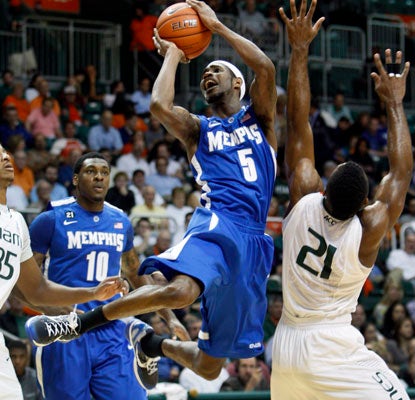Will Barton has his way with the overmatched Hurricanes with 27 points and 14 rebounds.  (AP)