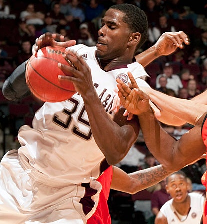 Ray Turner scores 15 points and adds 10 boards for the 7-1 Aggies in a laugher against Sam Houston State. (AP)