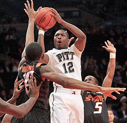 Ashton Gibbs is clutch late, hitting three big free throws as Pitt holds off Oklahoma State. (AP)