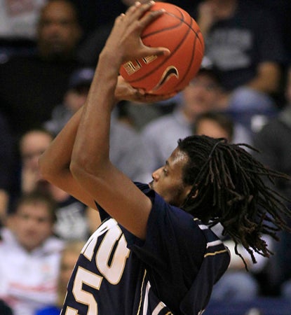 Dominique Morrison takes advantage of Xavier's depleted squad, lighting up the Musketeers for 19 points. (AP)