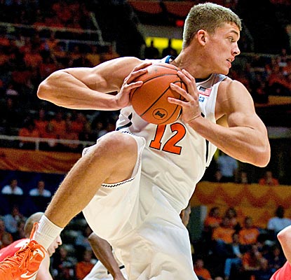 Illinois center Myers Leonard grabs a career-high 16 rebounds in a win over Cornell. (US Presswire)
