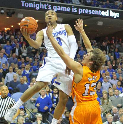 Memphis sophomore guard Chris Crawford glides in for a layup in the first half.  (US Presswire)