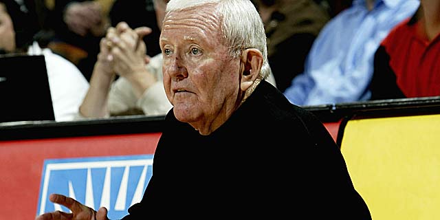 Charlie Spoonhour, who retired in 2003-04, was 373-202 in 19 seasons as a D-I coach. (Getty Images)