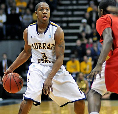 Isaiah Canaan scores 32 points as Murray State overcomes an early deficit to remain undefeated.  (AP)