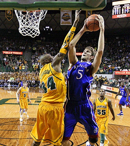 Jeff Withey comes up huge for the Jayhawks, scoring a career-high 25 points against No. 6 Baylor. (AP)