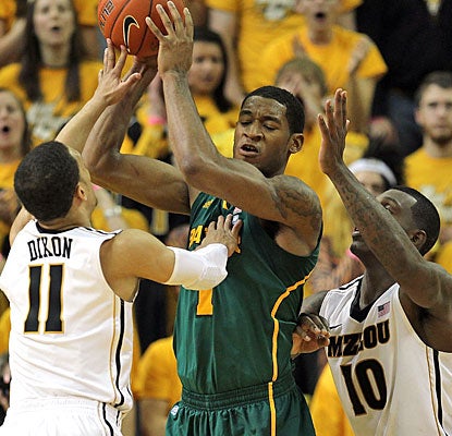 Missouri makes up for its lack of size with a harassing defense that forces Perry Jones into 2-of-12 shooting.  (Getty Images)
