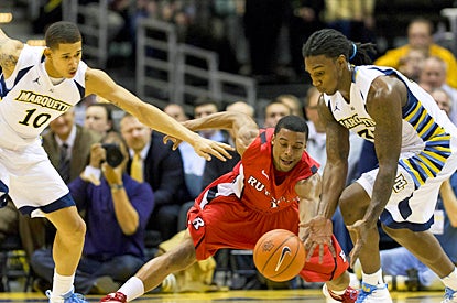 Marquette's defense comes up huge against Rutgers, forcing the Scarlet Knights into 21 turnovers. (US Presswire)