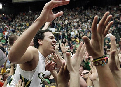 Dorian Green scores 16 points -- 14 in the second half -- and relishes the victory with the Colorado State fans. (AP)