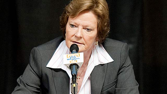 Pat Summitt's affidavit is being used as part of a lawsuit by another ex-Vols employee. (US Presswire)