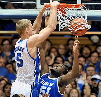 Mason Plumlee picks up his sluggish Duke team, putting in 19 points while grabbing 14 boards in the Blue Devils' win.  (Getty Images)
