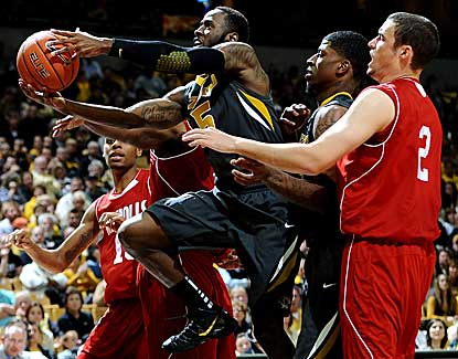 Missouri guard Keion Bell drives through traffic Friday in the Tigers' win over Nicholls State. (US Presswire)