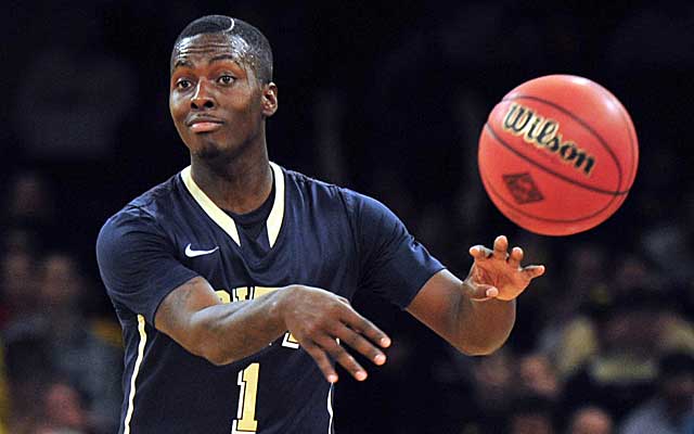Pitt guard Tray Woodall is healthy, and he's a big reason why the Panthers are so improved. (US Presswire)