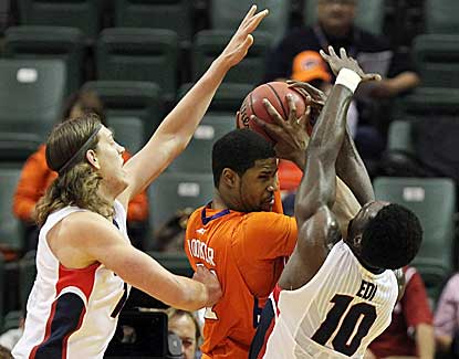 Gonzaga's Kelly Olynyk, left, and Guy Landry Edi pressure Clemson's Devin Booker on Thursday. (US Presswire)