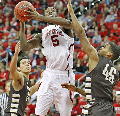 C.J. Leslie makes 10 of 13 field-goal attempts and hits 13 of 18 free throws on the way to a career-high 33 points.  (AP)