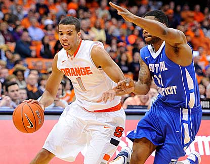 Michael Carter-Williams leads Syracuse past CCSU with 13 assists and a career-high 18 points. (US Presswire)