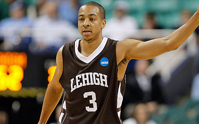 C.J. McCollum, at the time of his injury, was leading the country in scoring (25.7 ppg). (Getty Images)