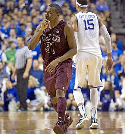 Elston Turner scores 40 points and quiets the crowd in Lexington as the Aggies knock off the Wildcats 83-71. (US Presswire)