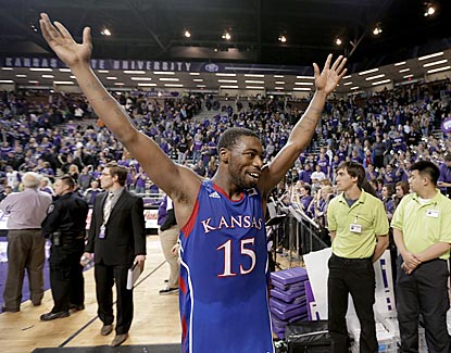 Elijah Johnson celebrates the Jayhawks' 28th victory in their past 30 games in the Little Apple.  (AP)