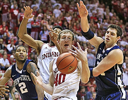 Cody Zeller scores a career-low two points and fails to make a basket for the first time since arriving in Bloomington. (AP)