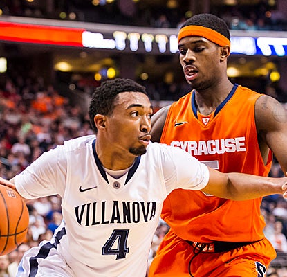 Darrun Hilliard goes 8 for 11 from the floor to finish with a game-high 25 points as Nova upsets Big East rival Syracuse. (US Presswire)