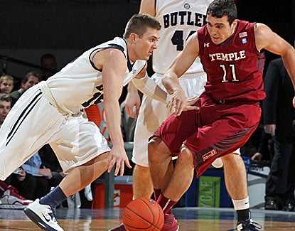 Butler's Rotnei Clarke scores 24 points and dispenses 9 assists in his return from a severely sprained neck. (US Presswire)