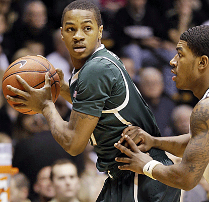 Keith Appling puts in 17 points as No. 12 Michigan State wins its third straight game.  (AP)