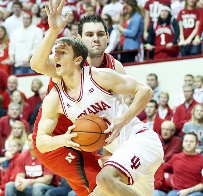 Cody Zeller puts up 16 points against Nebraska to help keep top-ranked Indiana in the win column.  (Getty Images)