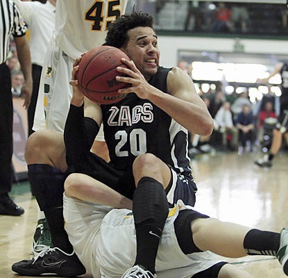 Elias Harris (17 points, 13 rebounds) and the fifth-ranked Zags do enough to hold off the pesky Dons. (US Presswire)