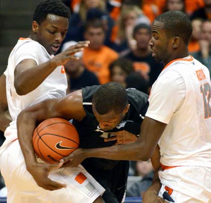 Syracuse hounds Providence all night in a 25-point blowout, its 38th straight win at home.  (AP)