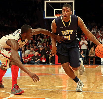 After what Lamar Patterson called 'a lot of hard practices,' the junior guard scores 11 points in Pitt's road win. (USATSI) 