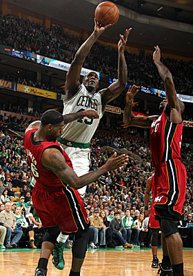 Kendrick Perkins makes a difference in Boston's Feb. 13 tilt with the Heat, scoring 15 in the Celts' 85-82 win. (Getty Images)