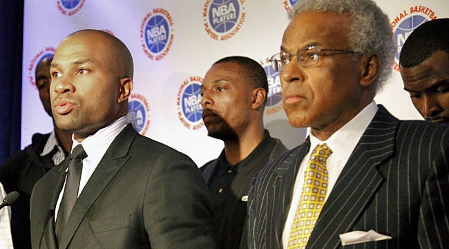 The negotiating gap between players and owners is now $900M after previously being $2.5B apart. (AP)