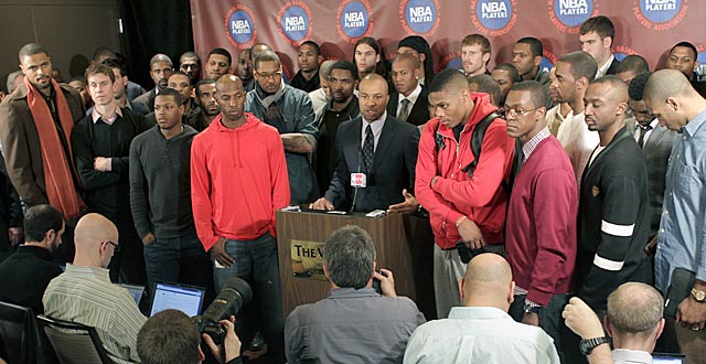 Derek Fisher and the players choose a difficult -- and potentially costly -- path to labor victory. (AP)