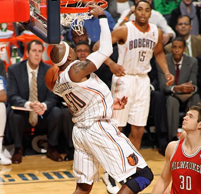 Starting forward Corey Maggette drops 12 points on the Bucks, including this dunk in front of Jon Leuer. (Getty Images)
