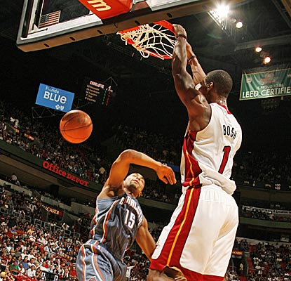 Chris Bosh scores 20 of his 24 points in the first half as the Heat destroy the Bobcats by 39. (Getty Images)
