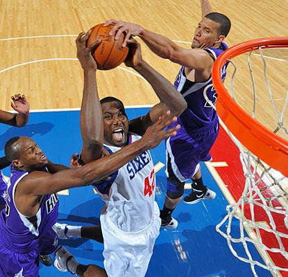 The Kings do all they can to slow down Elton Brand, but the veteran PF finishes with a season-best 21 points and 10 boards. (Getty Images)