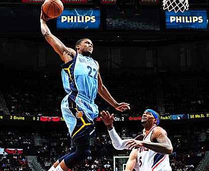 Rudy Gay scores 21 to lead five teammates in double figures for Memphis, which pulls away in the first half. (Getty Images)