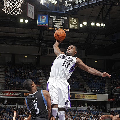 Tyreke Evans tallies 24 points, 10 rebounds, and seven assists as the Kings hand the Timberwolves their third straight defeat.  (Getty Images)